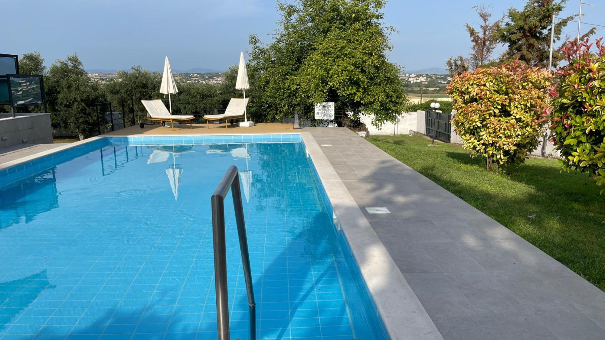 Serenity House Epanomi Exterior photo